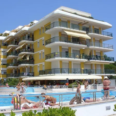 Panfilo Da Colla Aparthotel 4*